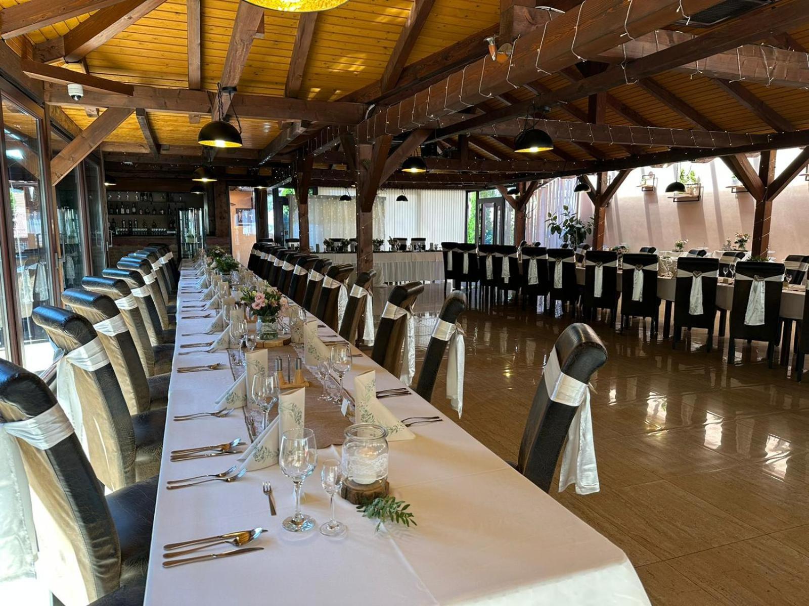 Penzion Bebek Filakovo Εξωτερικό φωτογραφία
